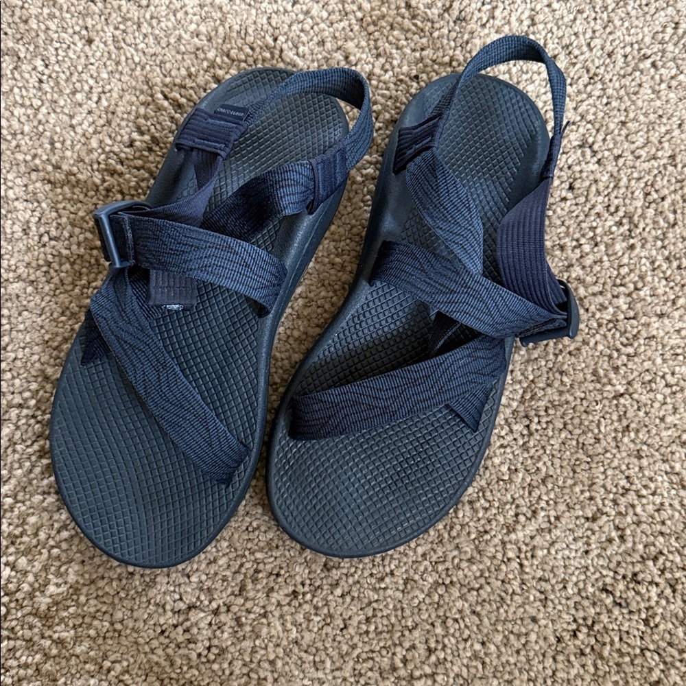 Men’s Chaco Sandals, Excellent condition! Size 11